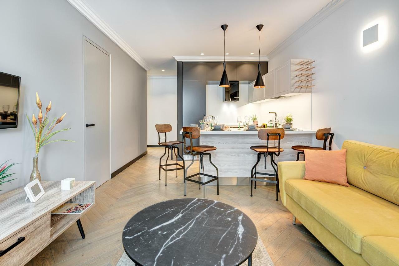 Happy Inn Presidential, Self Check-In, Parking In The Underground Garage Vilnius Ngoại thất bức ảnh