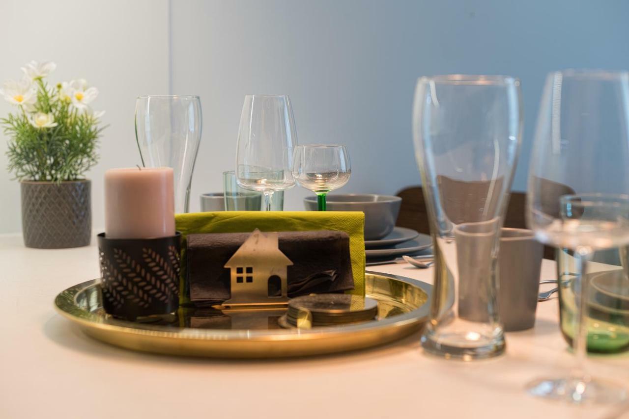 Happy Inn Presidential, Self Check-In, Parking In The Underground Garage Vilnius Ngoại thất bức ảnh