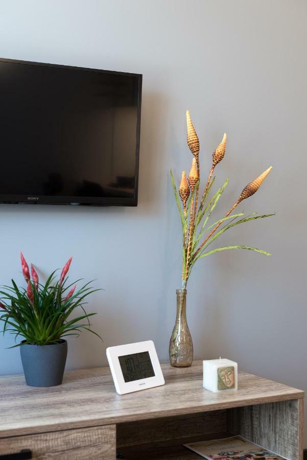 Happy Inn Presidential, Self Check-In, Parking In The Underground Garage Vilnius Ngoại thất bức ảnh