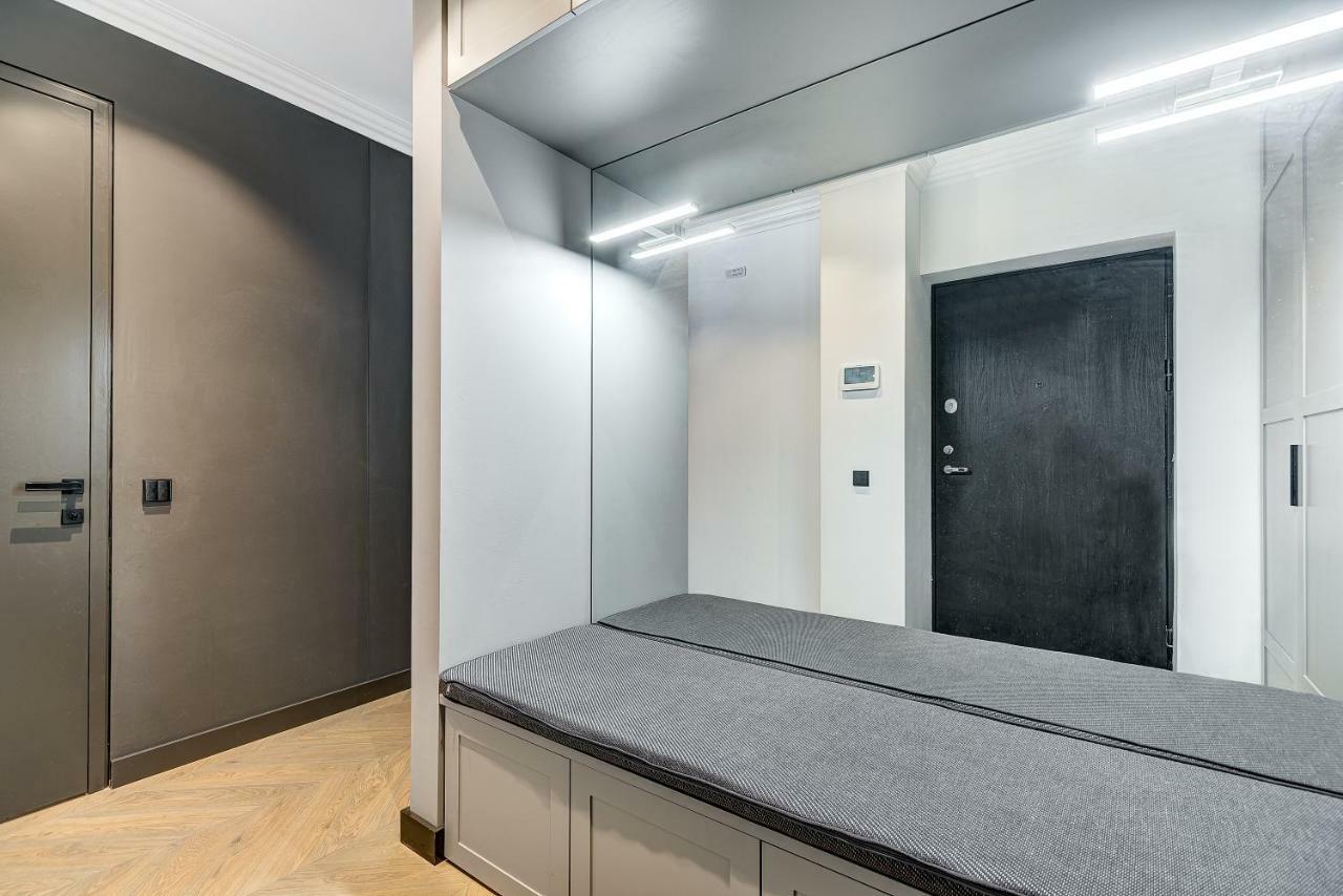 Happy Inn Presidential, Self Check-In, Parking In The Underground Garage Vilnius Ngoại thất bức ảnh