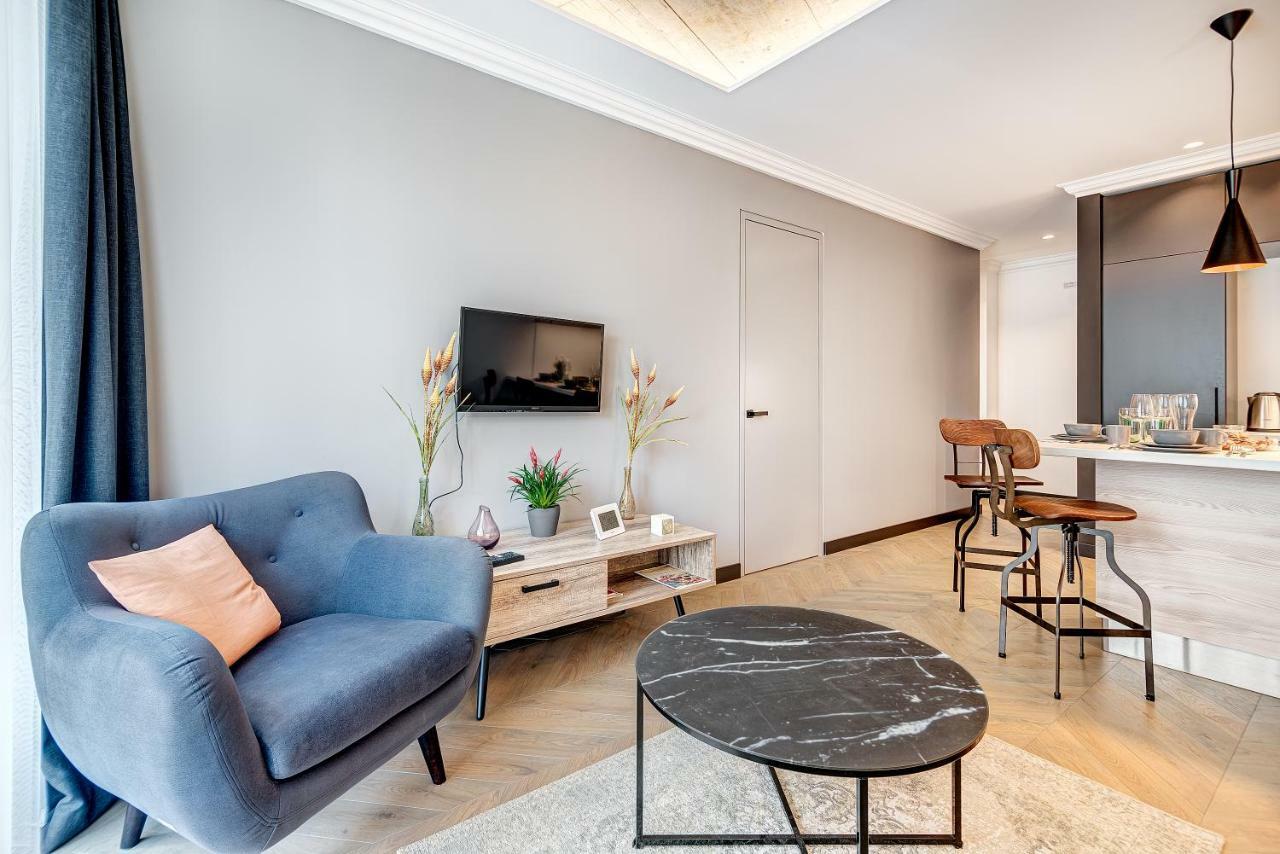 Happy Inn Presidential, Self Check-In, Parking In The Underground Garage Vilnius Ngoại thất bức ảnh